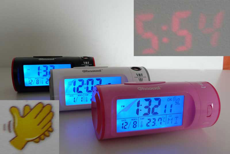  Activation of LCDBacklight and projection for 5 seconds by pressing